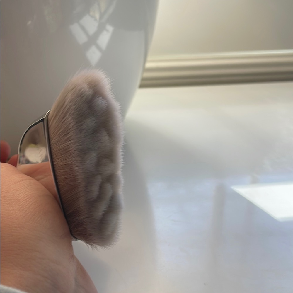 e.l.f. Makeup Brush - Picture 7 of 7